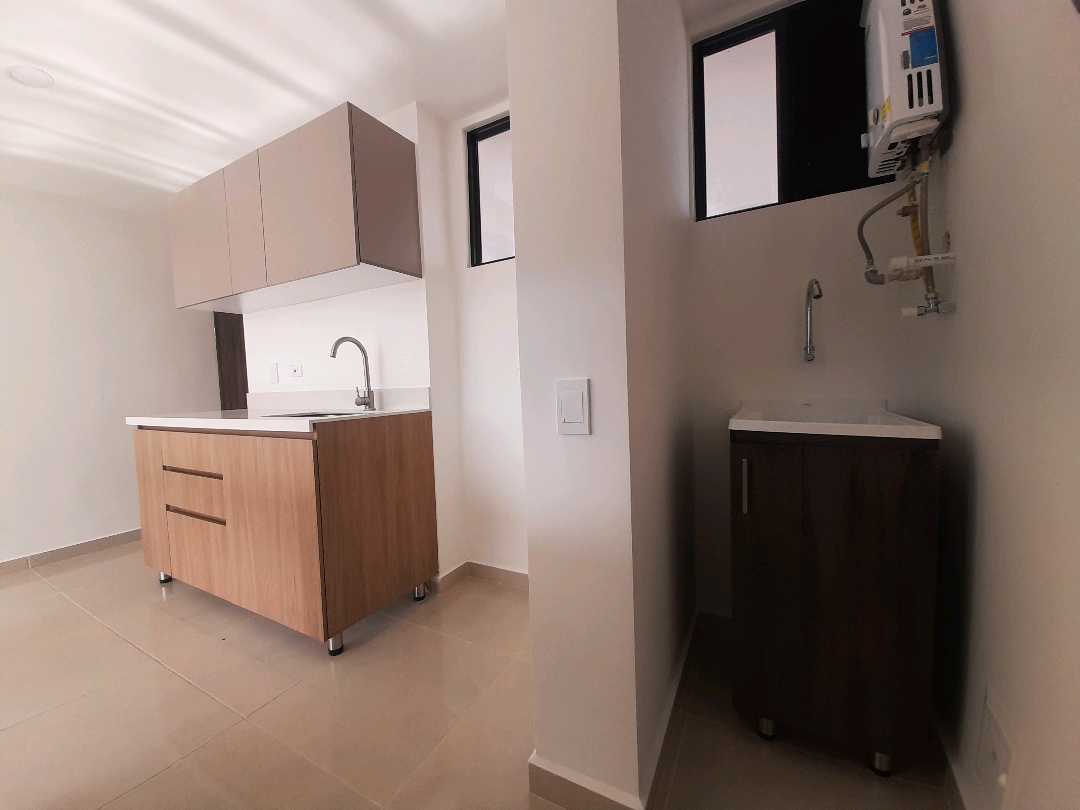arriendo_apartamento_en_forest_1726176298-01_3323