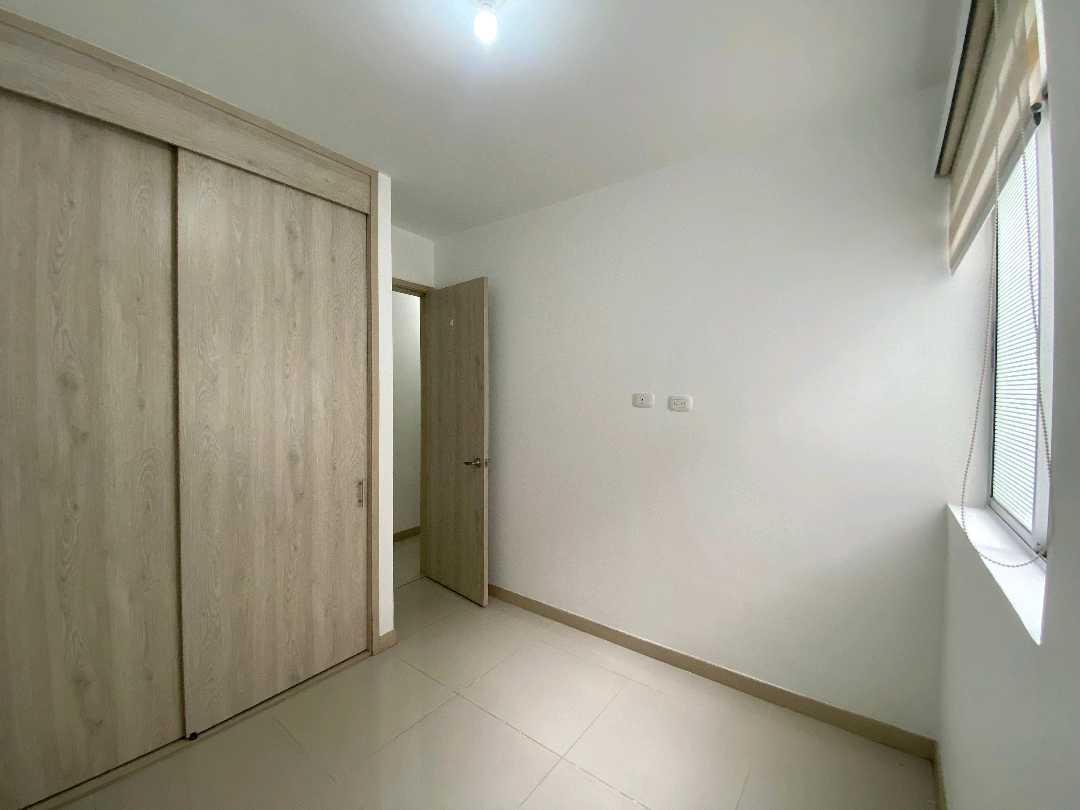 se_arrienda_apartamento_en_360_1768657302-0407_623