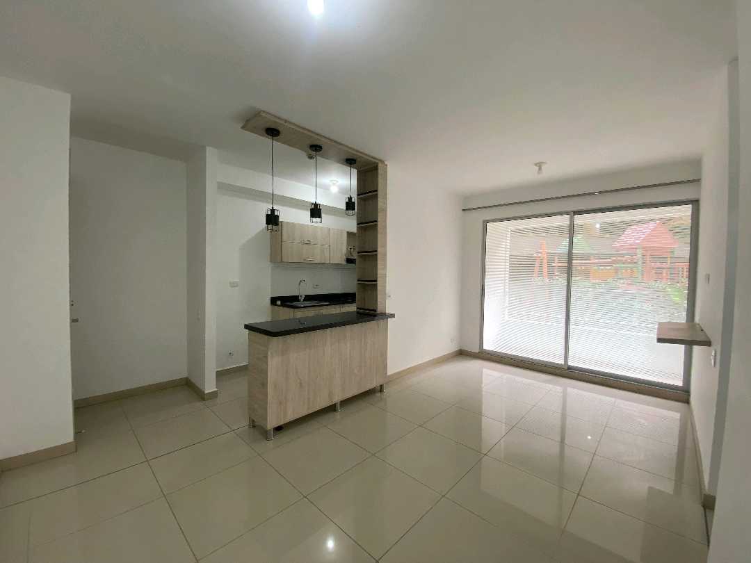 se_arrienda_apartamento_en_360_1768657358-1167_6429