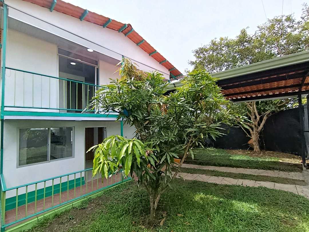se_arrienda_casa_campestre_nue_1777135565-0889_6081