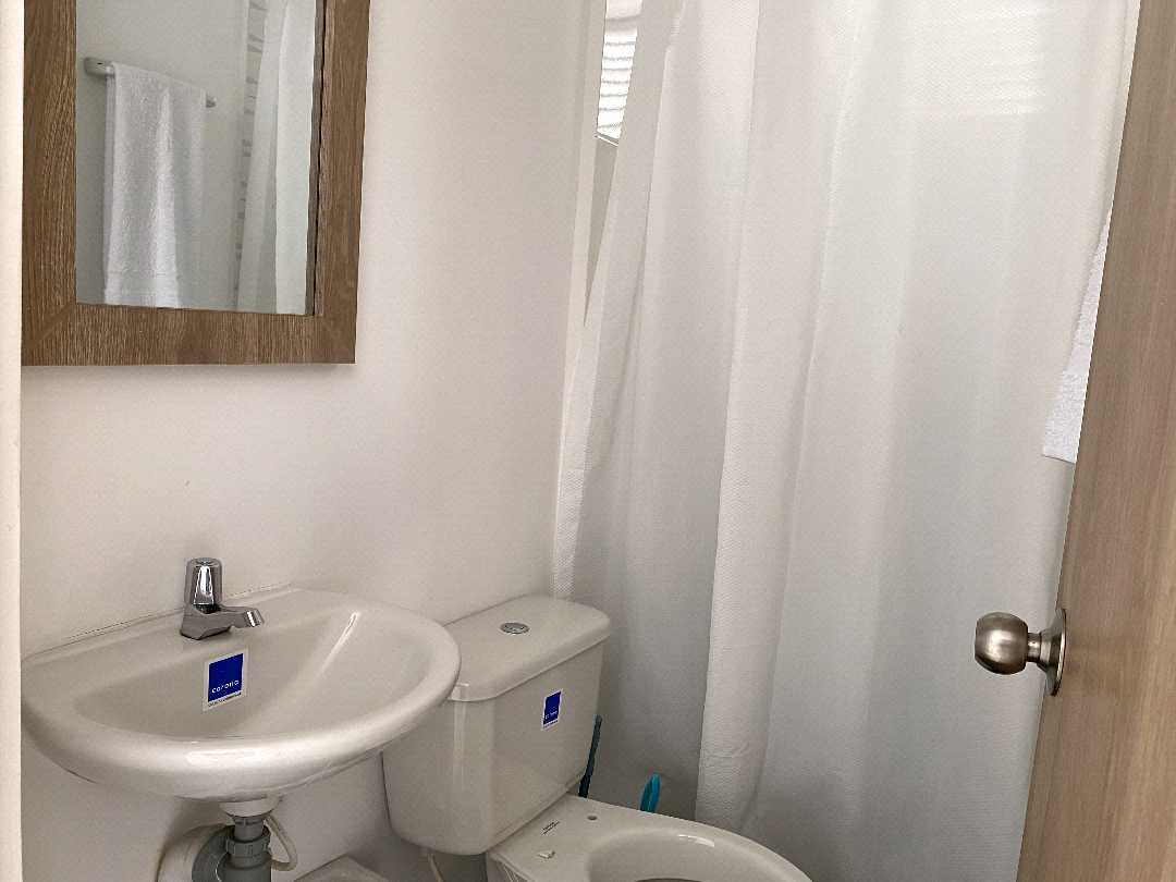 se_vende_apartamento_en_oviedo_1752619032-8624_6163