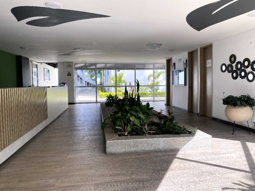 se_vende_apartamento_en_oviedo_1752619044-0577_383
