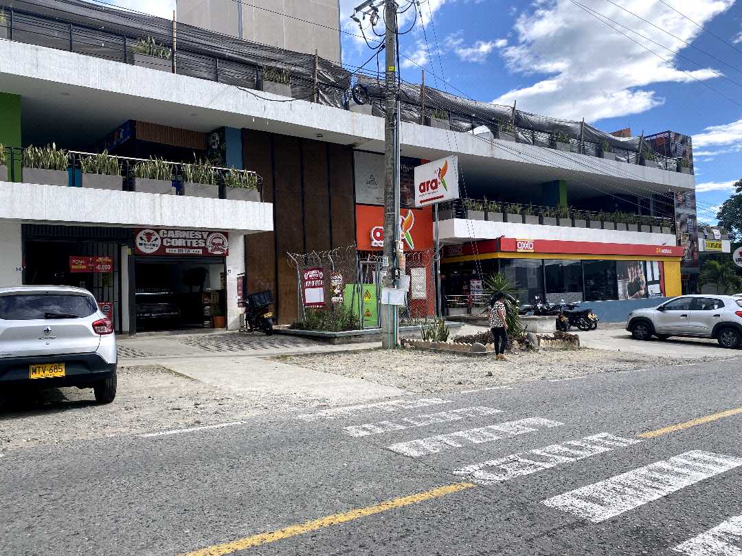 se_vende_apartamento_en_oviedo_1752619051-6573_456