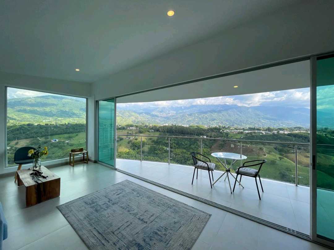 se_vende_penthouse_en_sector_e_1739895354-538_1526