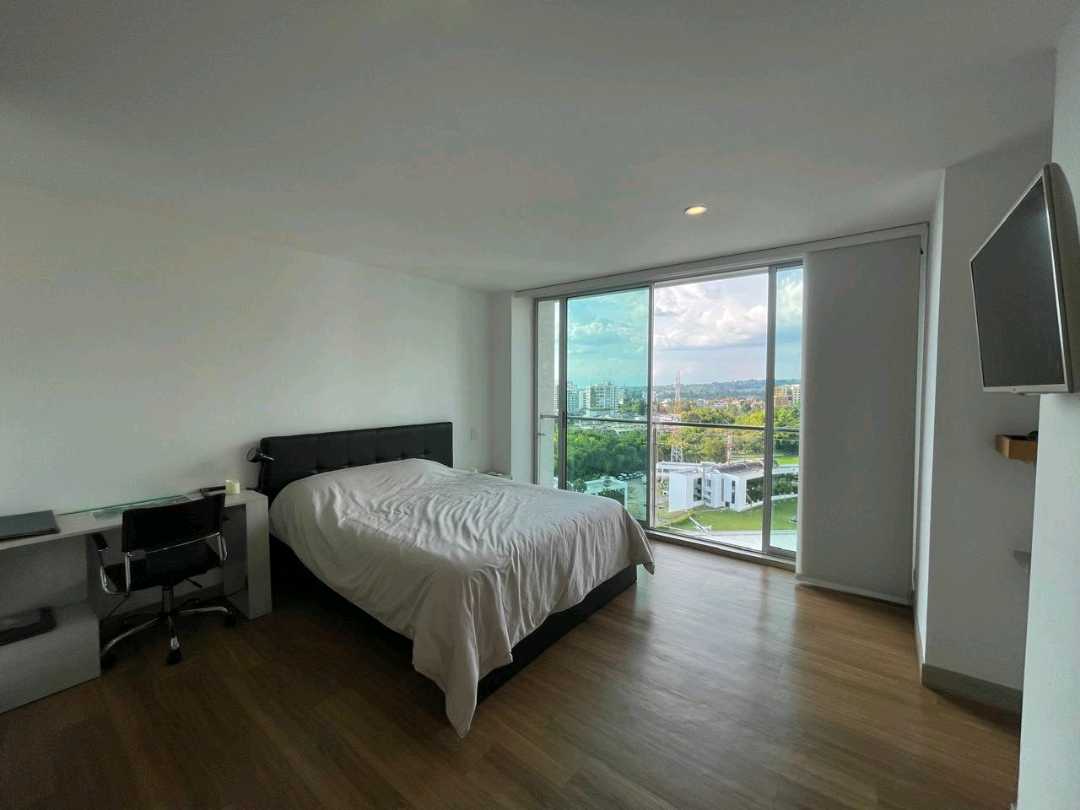 se_vende_penthouse_en_sector_e_1739895375-1899_9600